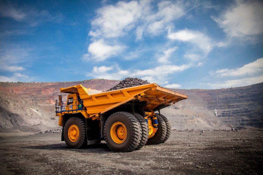 dump truck mining rocks